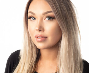 Nicole of Nuage Laser